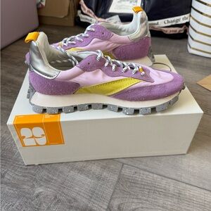 Brand new never worn purple osaka oncept sneaker